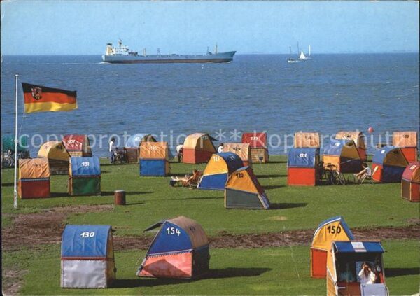 Otterndorf Niederelbe Strandkörbe an der Elbe