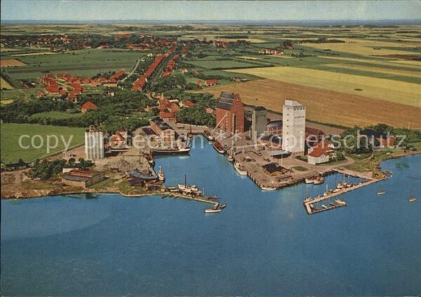 Burg Fehmarn Fliegeraufnahme Hafen