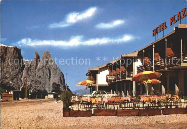 Seiser Alm Dolomiten Hotel Plaza mit Schlern