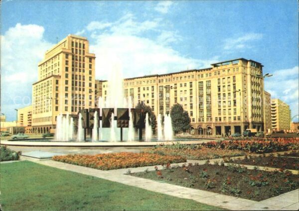 Berlin Strausberger Platz