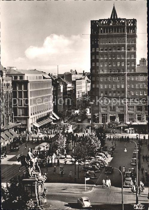 Duesseldorf Am Wilhelm Marx Haus