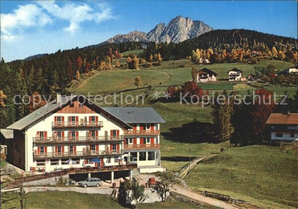 Avelengo Pension Cafe Restaurant Victoria