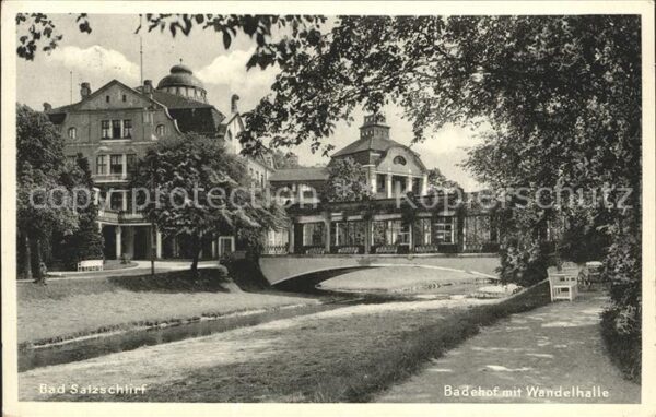 Bad Salzschlirf Badehof mit Wandelhalle