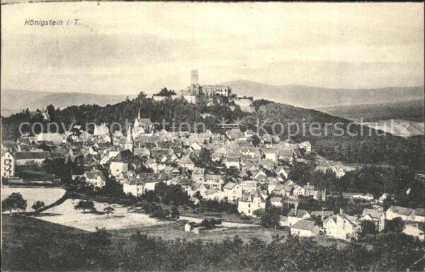 Koenigstein Taunus Gesamtansicht mit Burgruine