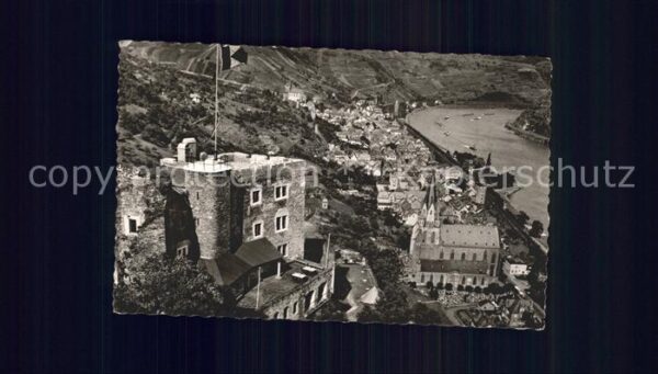 Oberwesel Rhein mit Schönburg