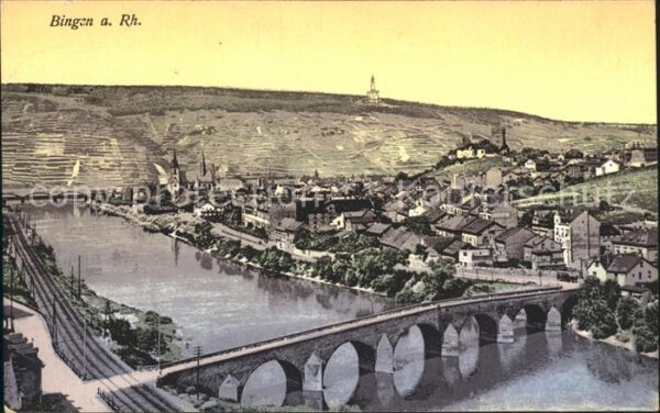 Bingen Rhein Totalansicht Rheinbrücke