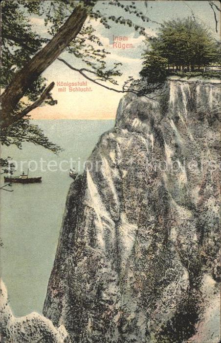 Insel Ruegen Königsstuhl mit Schlucht Kreidefelsen