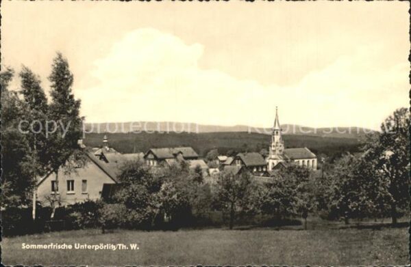 Unterpoerlitz Ortsansicht mit Kirche