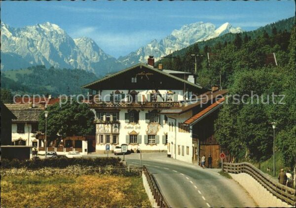 Wallgau Gasthof Post gegen Wettersteinwand Hoch