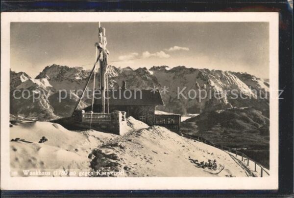 Garmisch-Partenkirchen Wankhaus gegen Karwendel Gipfelkreuz Al