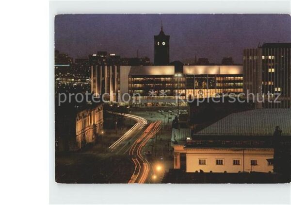 Berlin Palast der Republik bei Nacht