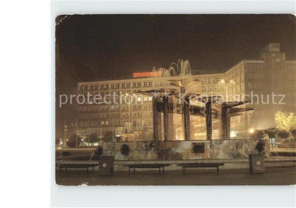 Berlin Alexanderplatz bei Nacht