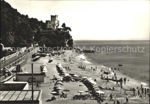 Finale Ligure Riviera delle Palme Castelletto Strand