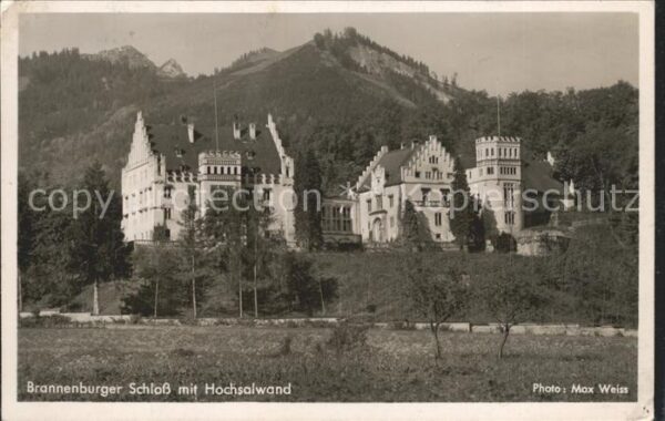 Brannenburg Schloß mit Hochsalwand
