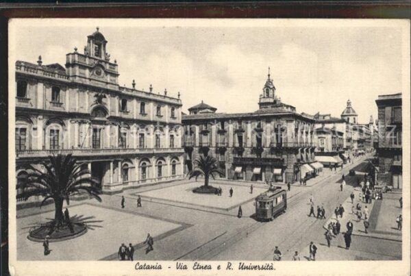 Catania Via Etnea e R. Universita