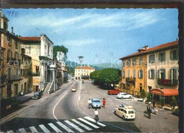 Arona Lago Maggiore Strassenpartie