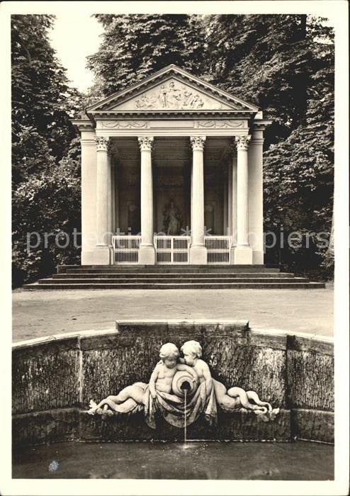 Schwetzingen Schloßgarten Minerva Tempel