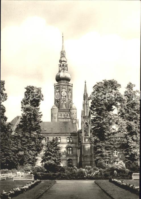 Greifswald Mecklenburg Vorpommern Rubenau-Denkmal und St. Nikolaikirche