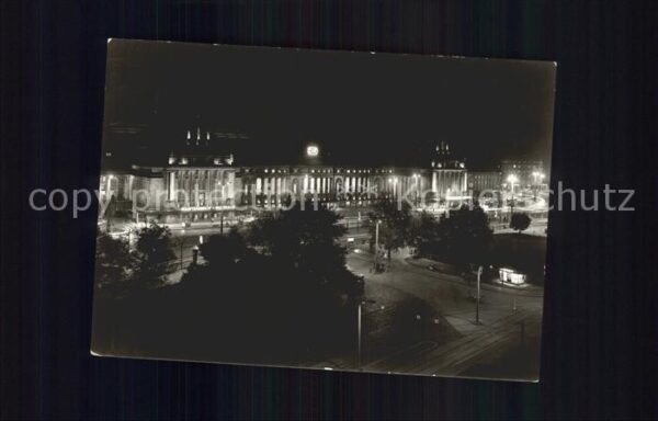 Leipzig Hauptbahnhof bei Nacht
