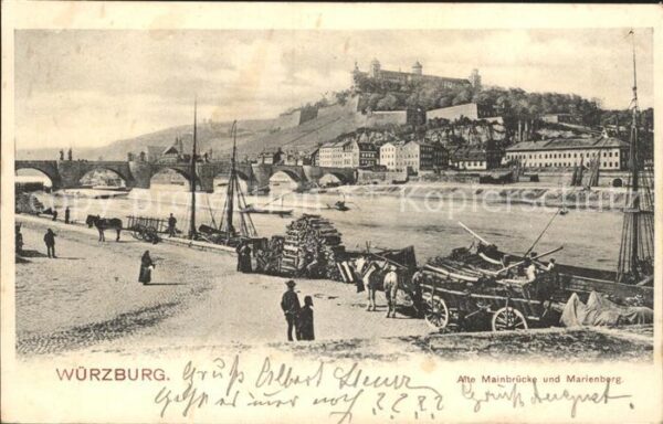 Wuerzburg alte Mainbrücke und Marienberg