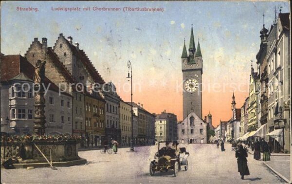 Straubing Ludwigsplatz mit Chorbrunnen Tiburtiusb