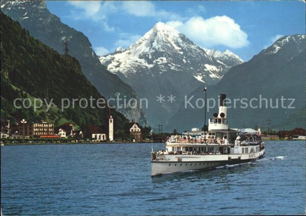 Dampfer Seitenrad Wilhelm Tell Flüelen Vierwaldstättersee