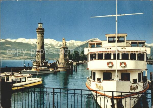 Motorschiffe Allgäu Lindau Bodensee Hafen Leuchtturm