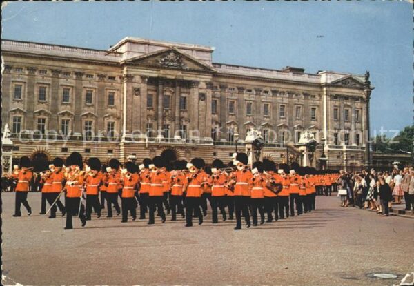 Leibgarde Wache Guards Band Buckingham Palace London