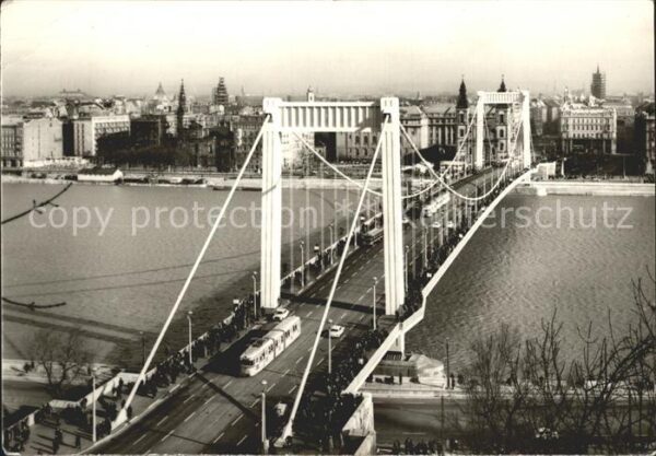 Strassenbahn Budapest Elisabethbrücke