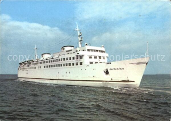 Faehre Ferry Bac Traghetto-- Warnemünde