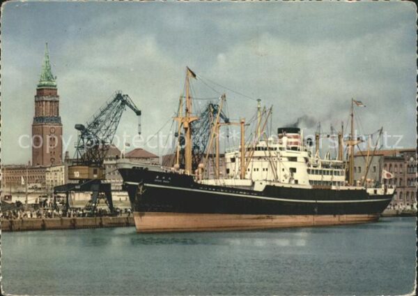 Dampfer Oceanliner Kiel Hafen