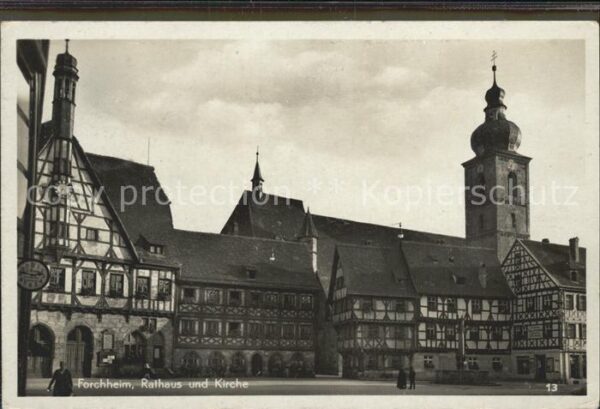 Forchheim Oberfranken Rathaus mit Kirche