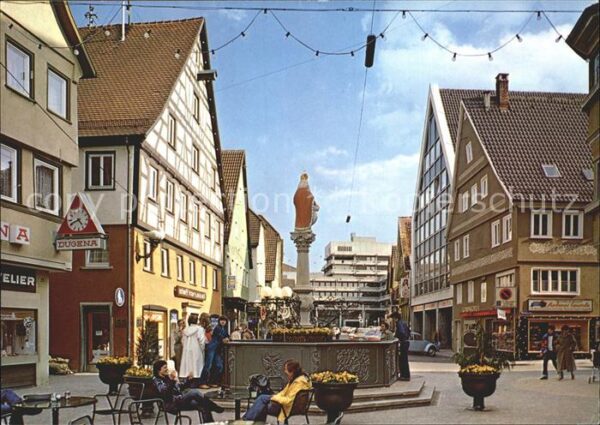 Aalen Fussgängerzone Marktplatz Brunnen Ratha
