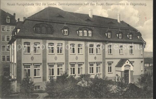 Regensburg Neues Kursgebäude der Landwirtsch Zentr