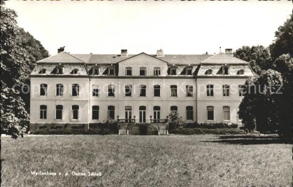 Weissenhaus Schloss