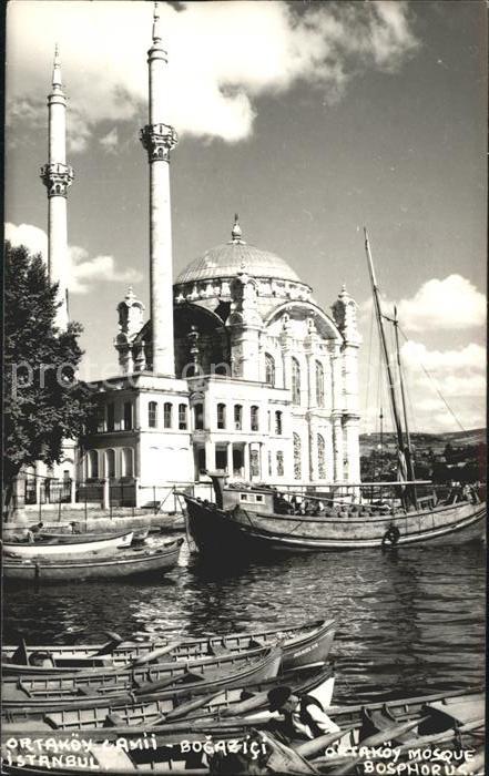 Istanbul Constantinopel Mosque Ortaköy Bosphorus