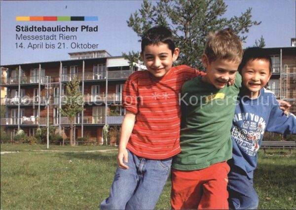 Riem Muenchen Städtebaulicher Pfad Kinder