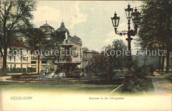 Duesseldorf Brunnen in der Königsallee