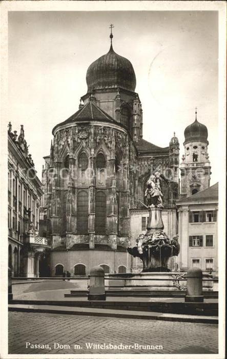 Passau Dom mit Wittelsbacher Brunnen