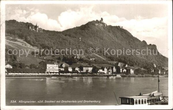 Koenigswinter mit Drachenfels und Drachenburg