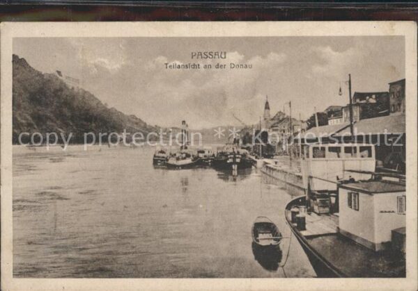 Passau Donaupartie Bootsanlegestelle
