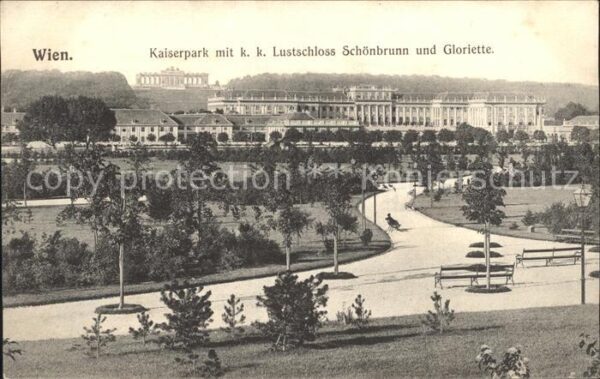 Wien Kaiserpark mit Lustschloss Schöbrunn un