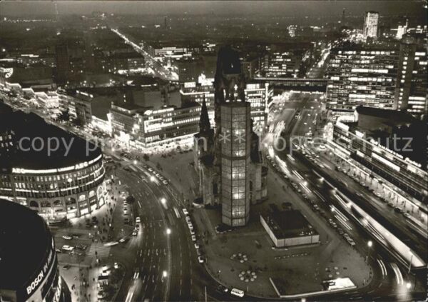 Berlin Kaiser Wilhelm Gedächtniskirche bei Nac