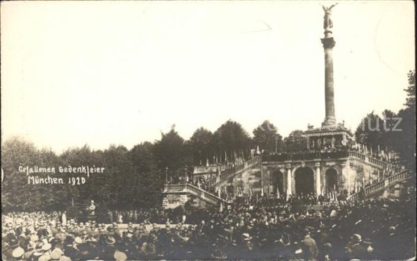 Muenchen Gefallenen Gedenkfeier 1920