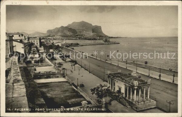 Palermo Sicilia Foro Umberto I e Monte Pellegrino