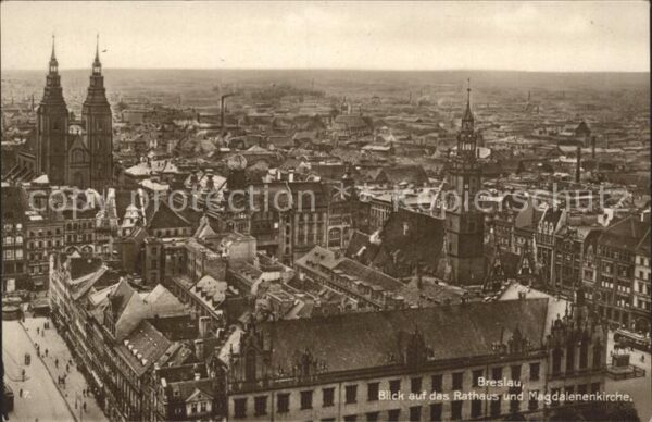 Breslau Niederschlesien Blick auf Rathaus und Magdalenenkirche