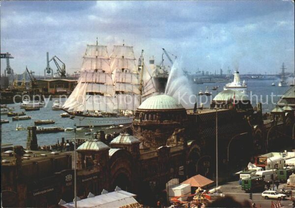 Segelschiffe Segelschulschiff Gorch Fock Hamburg Haf