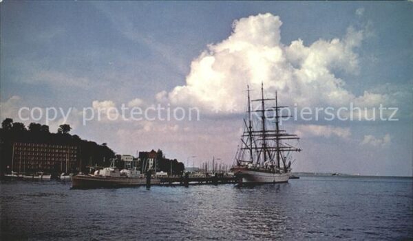 Segelschiffe Gorch Fock Kiel Blücherbrücke