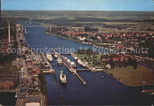 Holtenau Kiel Schleusen mit Hochbrücken Fliegeraufnah