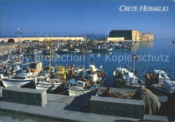 Crete Kreta Heraklio Hafenpartie